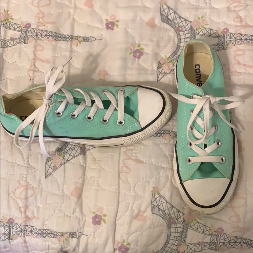 Low top Converse//Mint Green